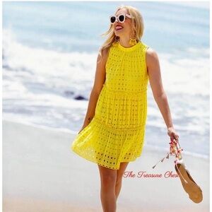 Lilly Pulitzer Indira Swing Dress Lilly’s Lemon 🍋 Eyelet Size medium Gorgeous